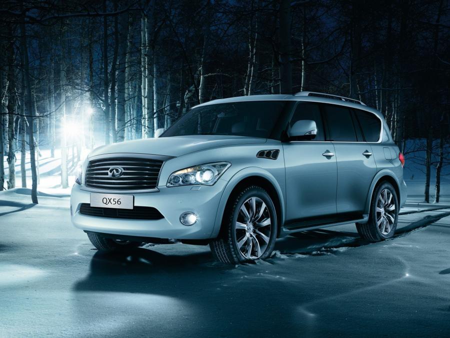  Infiniti QX56 2010 года  (EU) (фото 2 из 11)